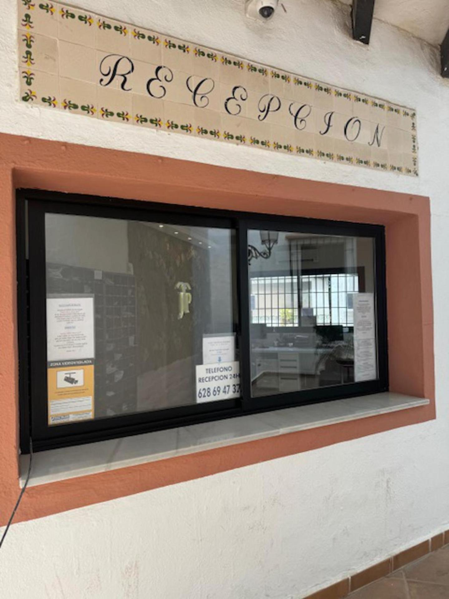 Luxurious Apartment In Puerto Banus 마르베야 외부 사진